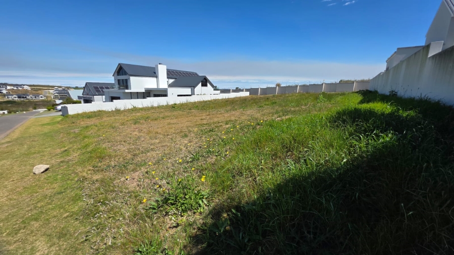 Commercial Property for Sale in Kingswood Golf Estate Western Cape